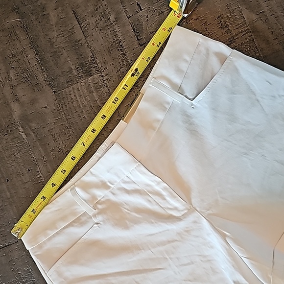 Express Editor Shorts - Picture 12 of 13